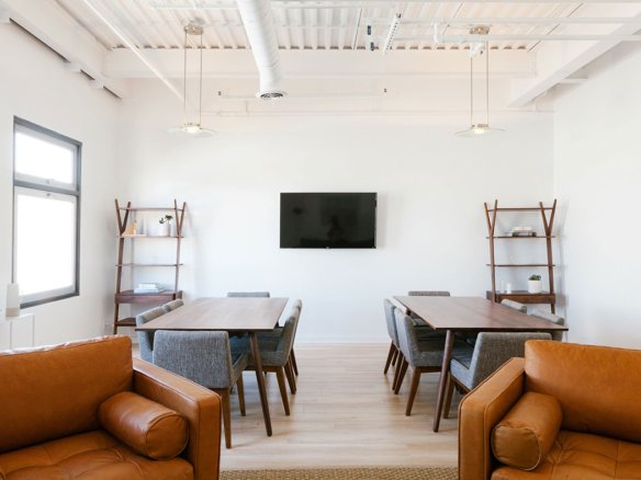 Contemporary apartment for rent
